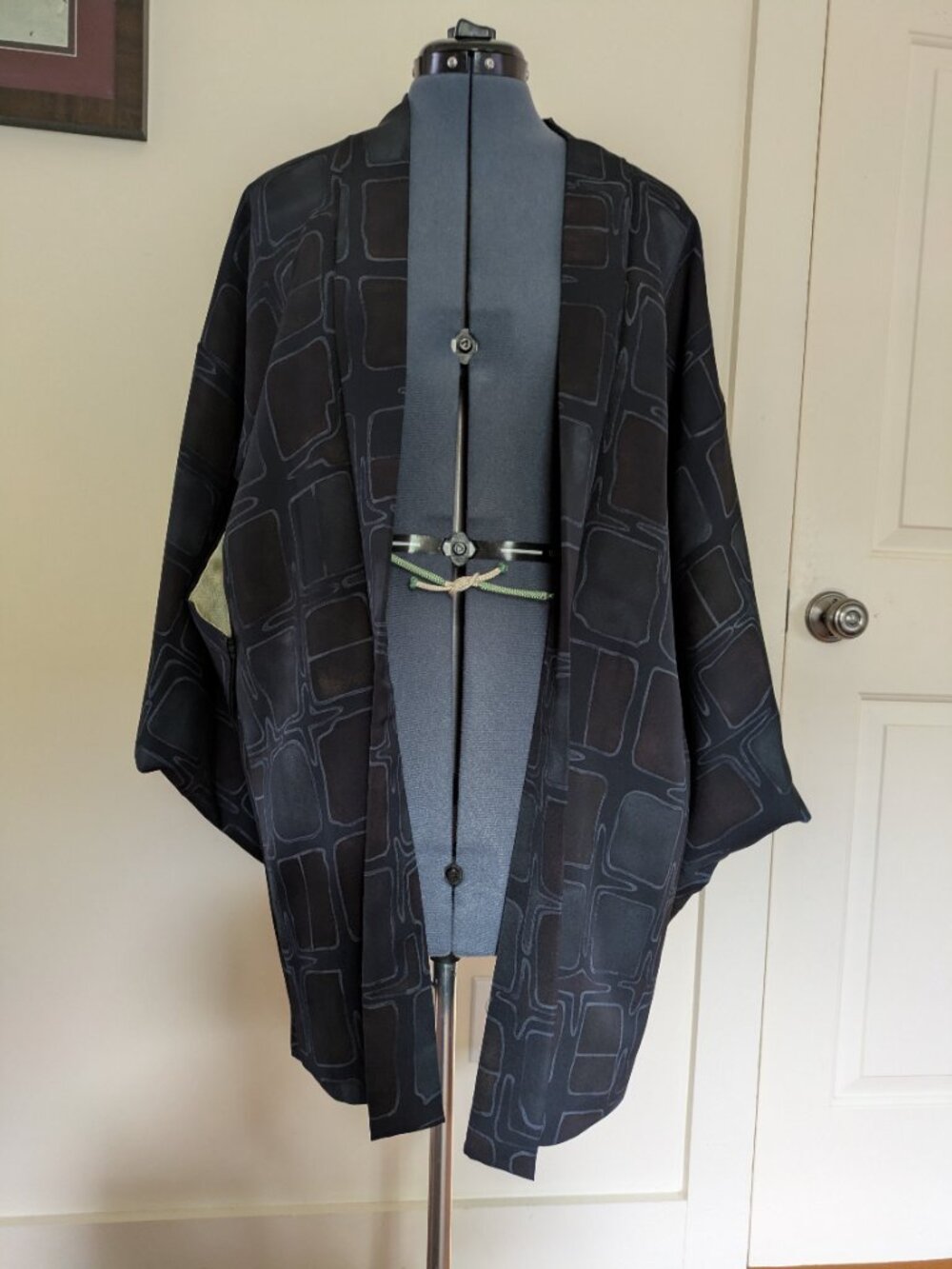 Japanese formal black Haori Kimono - classy and high quality